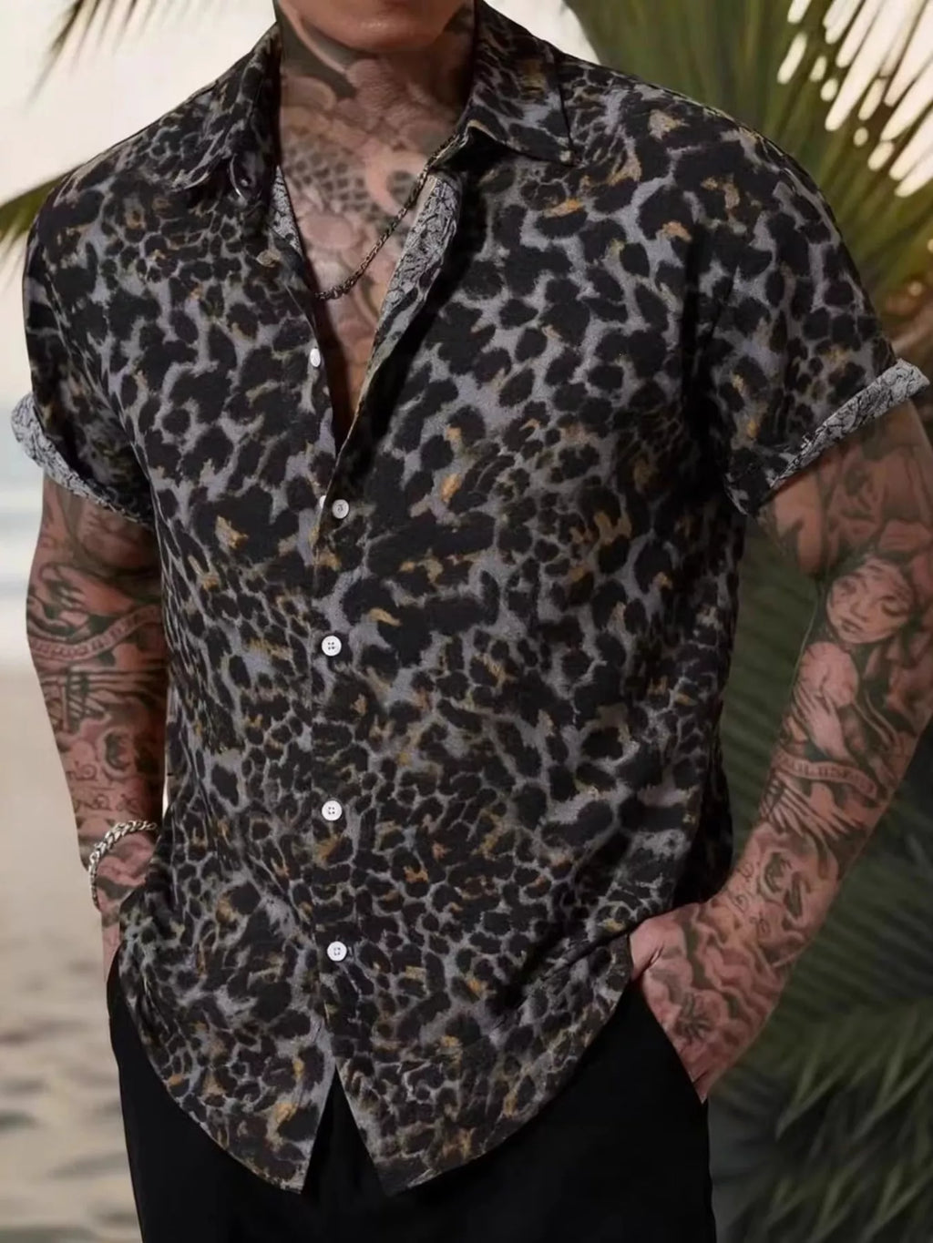 Men's Short Sleeve Leopard Print Casual Button-Down Shirt