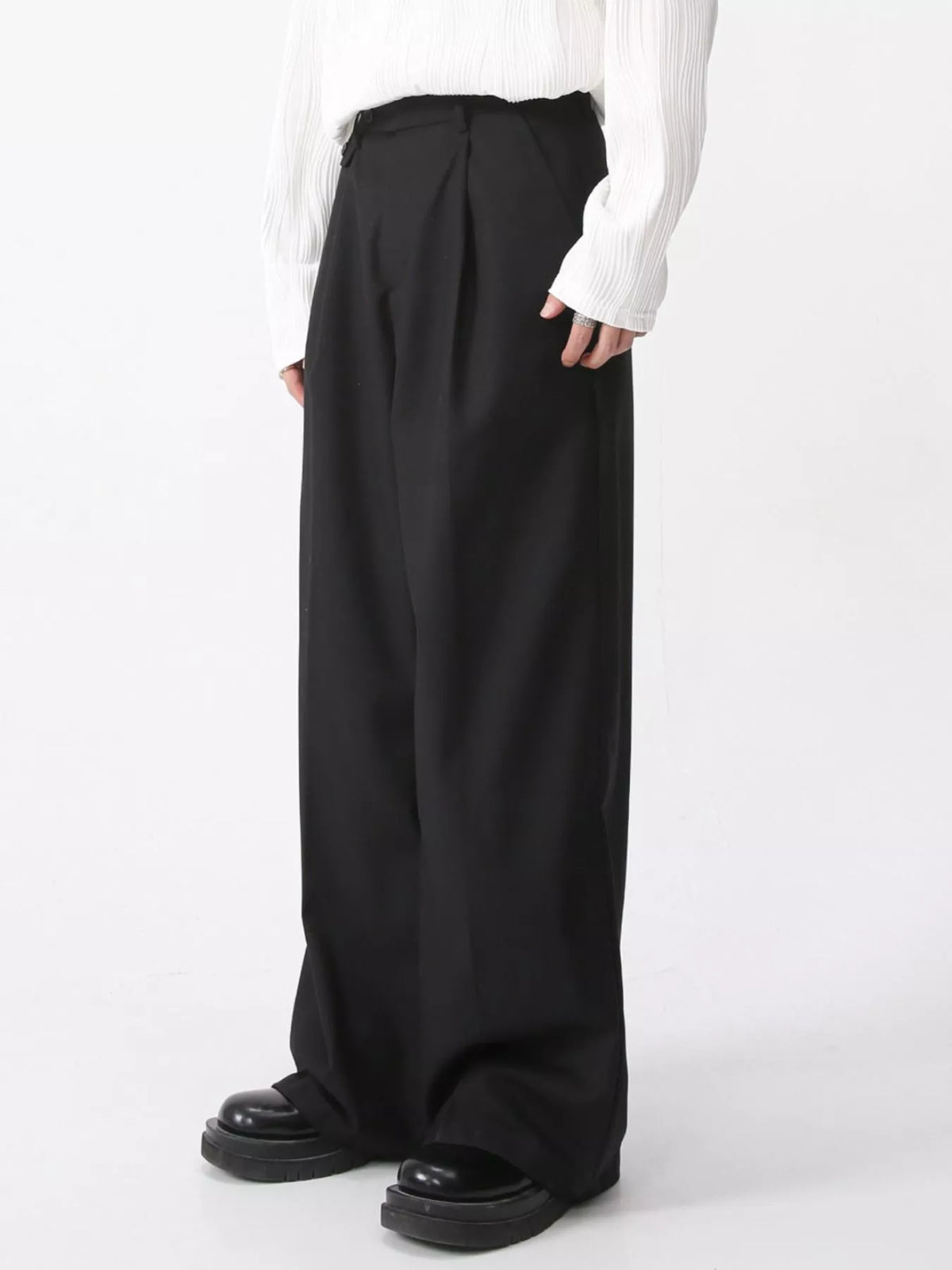 Men's High-Waisted Wide-Leg Pants – view 3