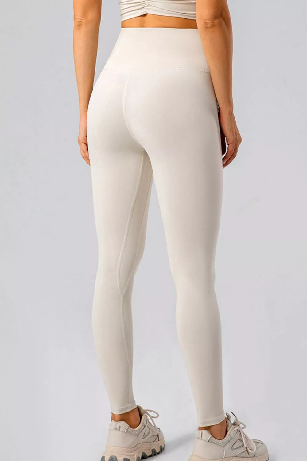 High-Waisted Seamless Active Leggings – view 2
