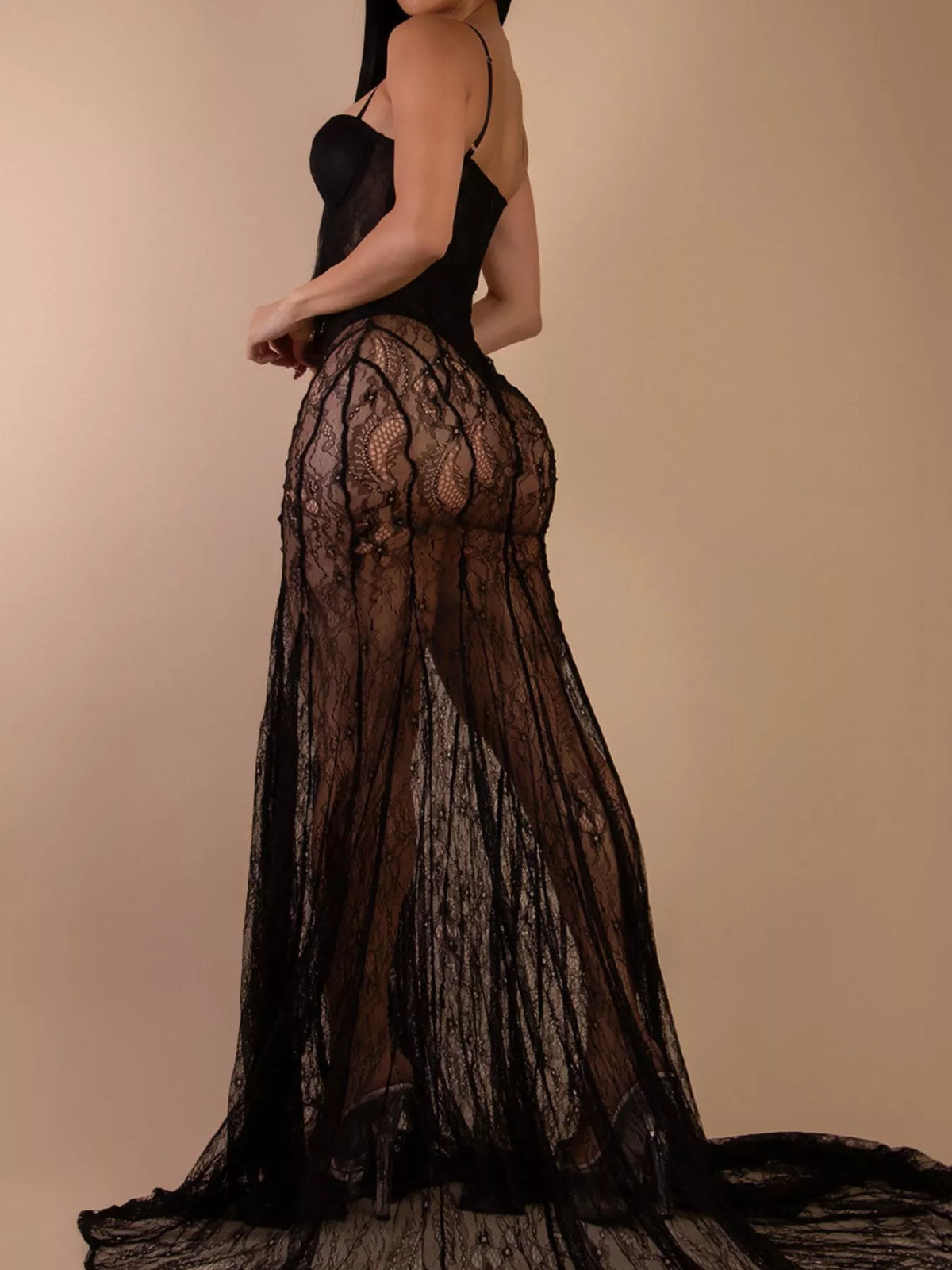 Sweetheart Neck Sheer Lace Maxi Dress – view 2